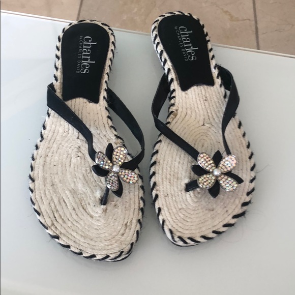 Brand New Charles David Sandals - Picture 1 of 3